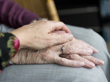 Hoe ouderen steeds langer thuis kunnen blijven wonen