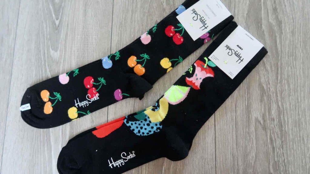 Sokken van happy socks met fruit motief, cadeaus onder de 10 euro voor onder de kerstboom. 