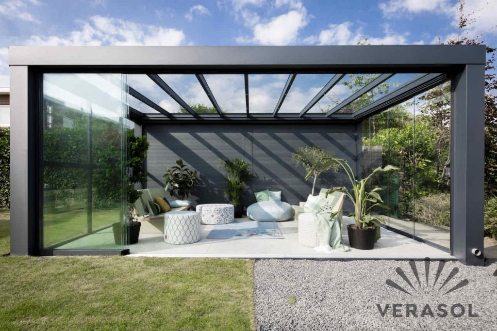 Kies jij voor een vrijstaande tuinkamer of veranda of een aan het huis vast?