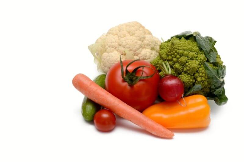 Koolhydraatarm eten of een koolhydraatarm dieet is veel groenten tijdens de lunch en het diner.
