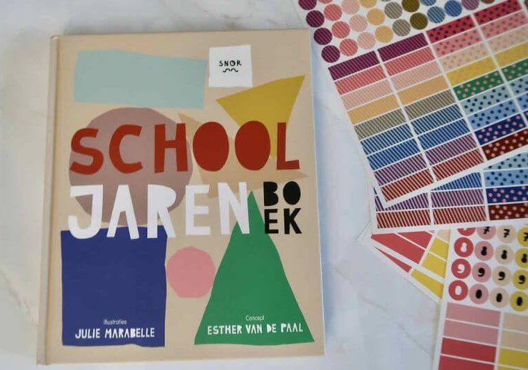 schooljarenboek van basisschool tot middelbareschool