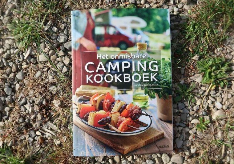 Het onmisbare camping kookboek
